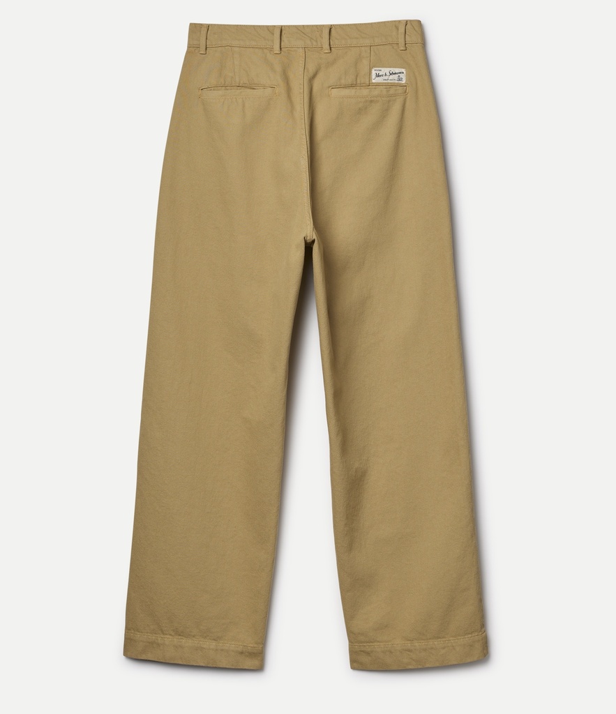 CHINO02_161_02.jpg