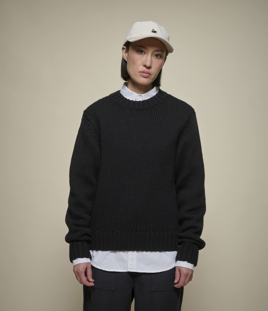 CREWKNIT01CTM.99.10.Caroline.jpeg