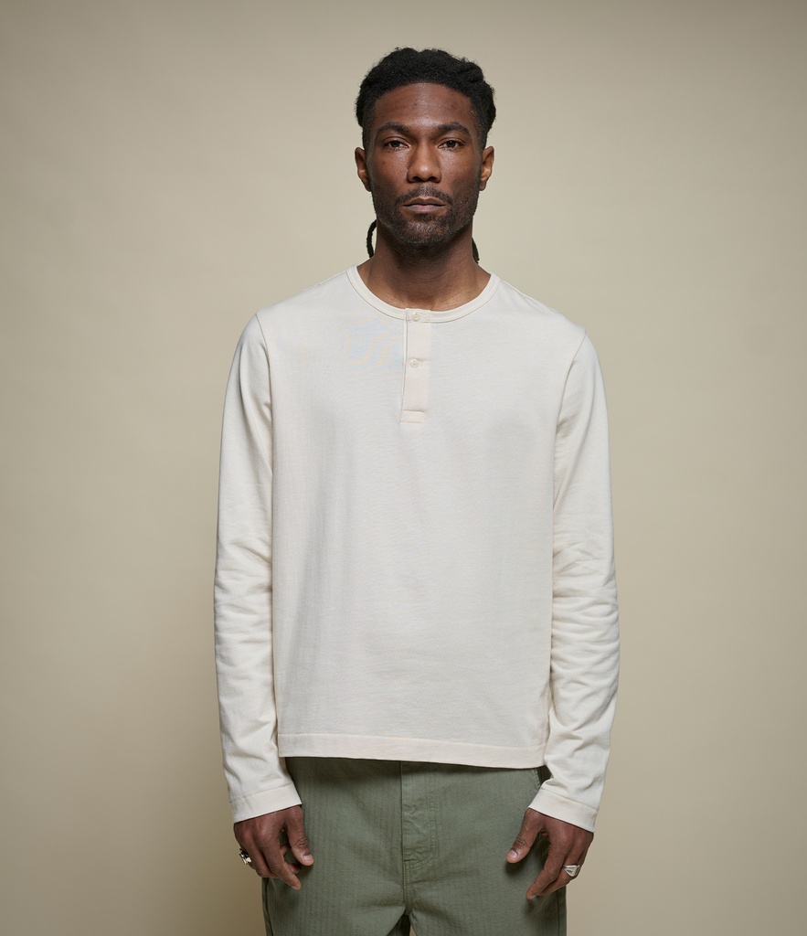 2M16LS_02_10_Chris.jpg
