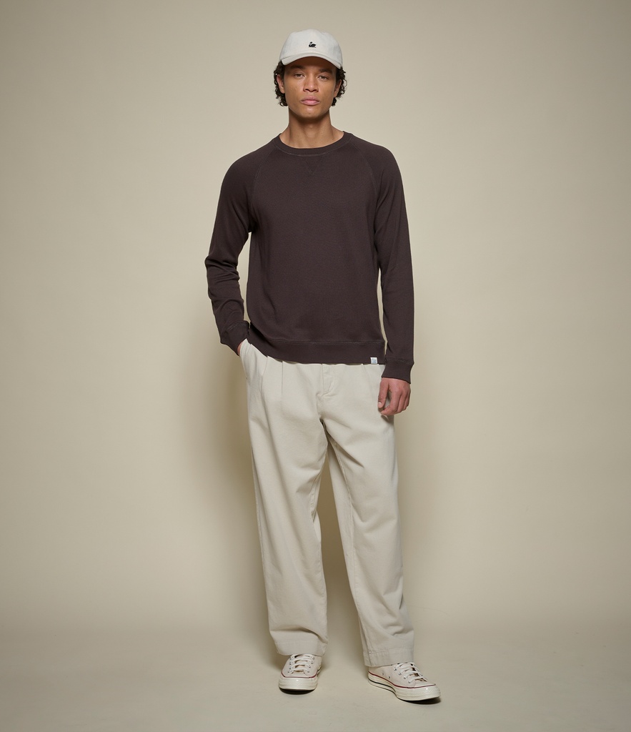 EASYCREW01_199_12_Joel
